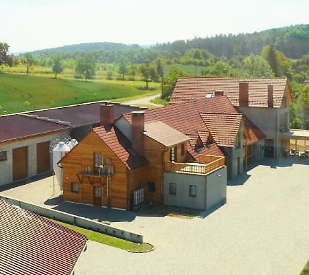 Ranc Milovice Hotel Milovice  Exterior foto